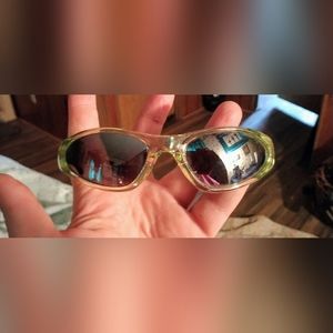 Kids Bomber Floating Mirrored Sunglasses       2/24